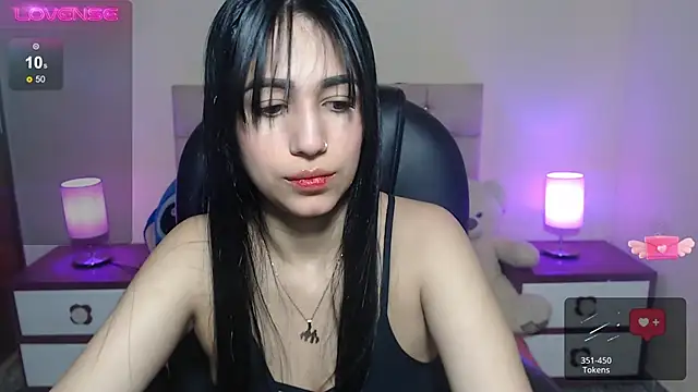 gabyy cute  online show from 11.21.25