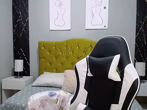 gabyy cute  online show from 04.29.26