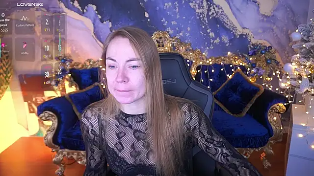 Snapshot of VixenMuse chatting on 01.05.26 VixenMuse online show from 01.05.26