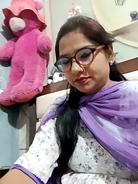 Vanshika1432 online show from 10.23.25