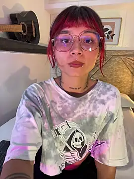 Emma duff online show from 03.31.26