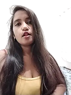 Beauty maya online show from 10.18.25