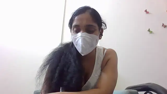 shainiasha1 online show from 07.18.26