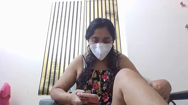 shainiasha1 online show from 07.19.26