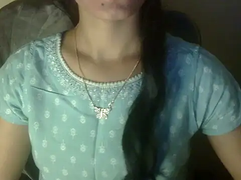 Shezi N online show from 04.14.26