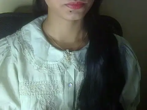 Snapshot of Shezi_N chatting on 07.23.26 Shezi N online show from 07.23.26