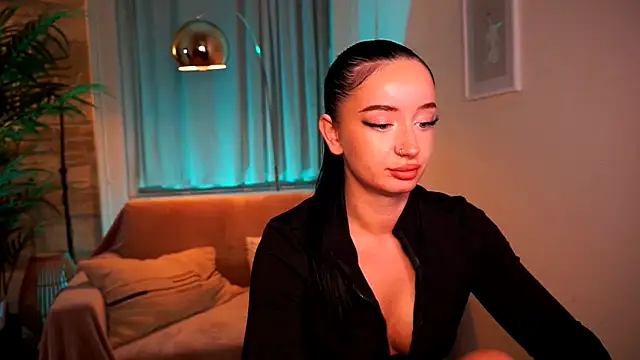  blackpearlll online show from 04.22.26