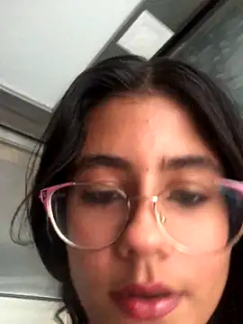 Snapshot of xxxmia_isabella18 chatting on 10.18.25 xxxmia isabella18 online show from 10.18.25