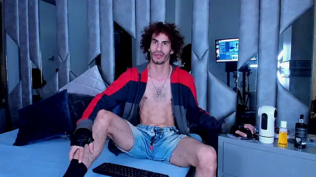 elias sn0w online show from 10.28.25