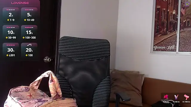 Snapshot of miel_alisha chatting on 05.05.26 miel alisha online show from 05.05.26