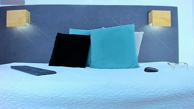 iamdoll online show from 02.03.26