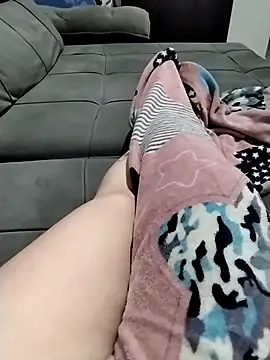 Snapshot of Filhaemae201 chatting on 10.17.25 Filhaemae201 online show from 10.17.25