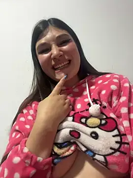 AngieG14  online show from 10.18.25