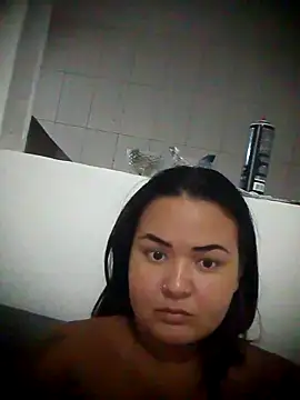 Snapshot of ana5y chatting on 10.17.25 ana5y online show from 10.17.25