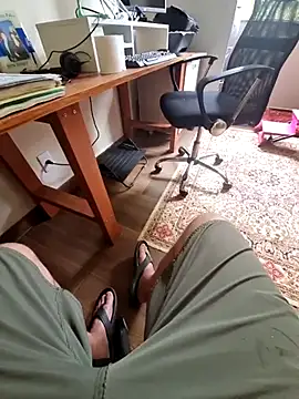 Snapshot of Scorpions2025 chatting on 10.29.25 Scorpions2025 online show from 10.29.25