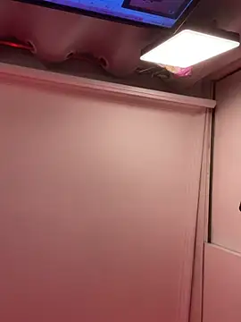 elegant  rouse online show from 02.16.26