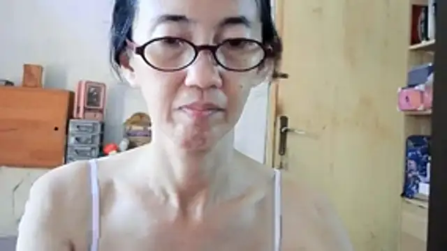 princessD077 online show from 04.14.26