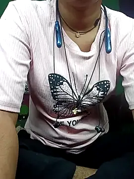 Snapshot of CUTE_kalpna chatting on 10.22.25 CUTE kalpna online show from 10.22.25