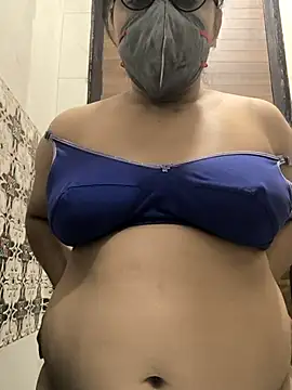 Lovely Tannu online show from 12.03.25