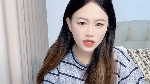 Bella-8 online show from 10.21.25