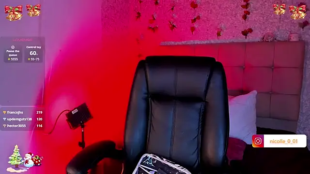 amelia ferrerx online show from 12.14.25