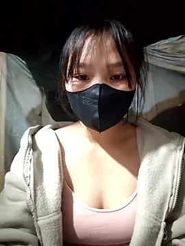 linh-miu99 online show from 01.11.26