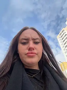 KiraSunshine online show from 03.31.26