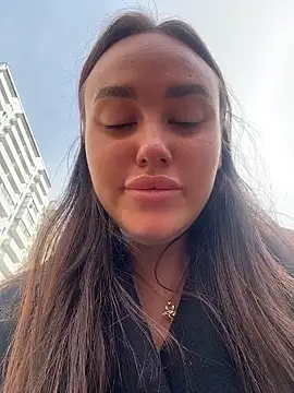 KiraSunshine online show from 04.05.26