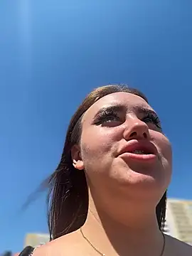 KiraSunshine online show from 06.24.26