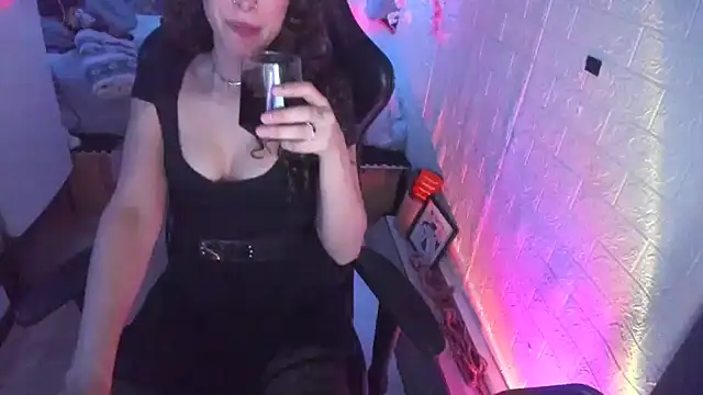 MartesBratty online show from 03.24.26