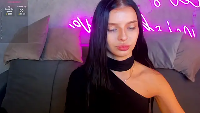 Snapshot of Eva_Mayers chatting on 11.06.25 Eva Mayers online show from 11.06.25