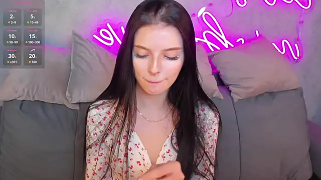 Snapshot of Eva_Mayers chatting on 11.12.25 Eva Mayers online show from 11.12.25