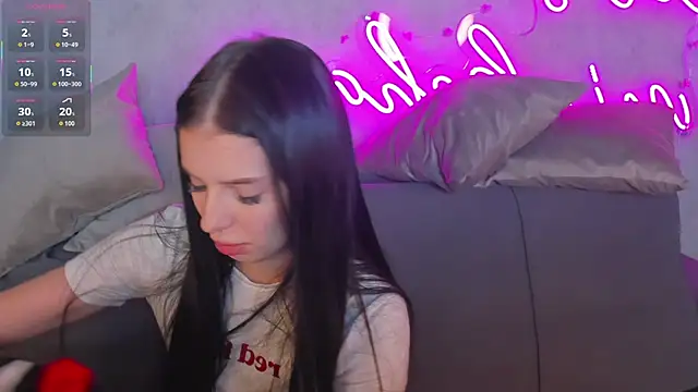 Snapshot of Eva_Mayers chatting on 11.19.25 Eva Mayers online show from 11.19.25