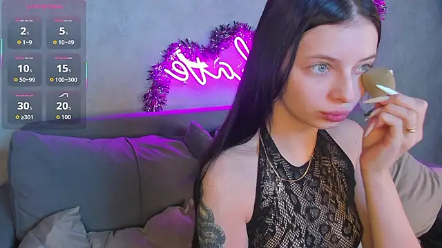 Snapshot of Eva_Mayers chatting on 01.14.26 Eva Mayers online show from 01.14.26