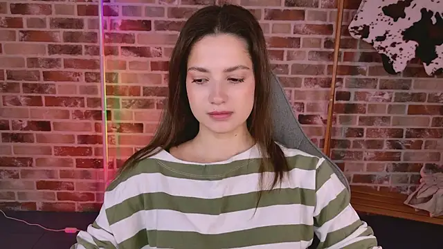 KiraVair online show from 03.13.26