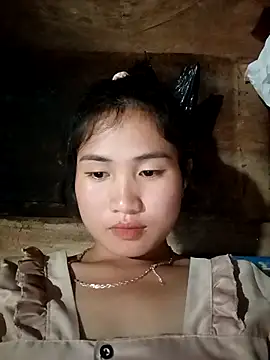 huhu-lele online show from 10.26.25