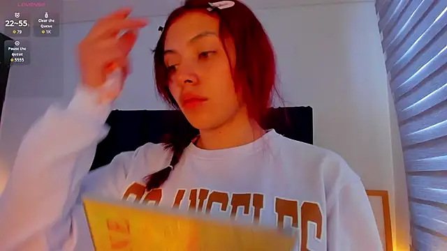 melanie roux   online show from 03.28.26