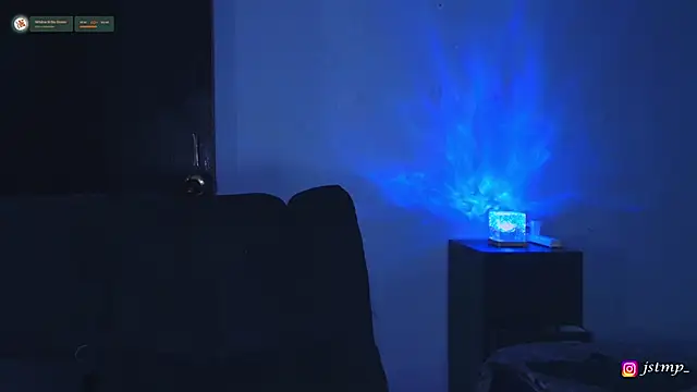 Snapshot of jhon_mendoza_ chatting on 10.31.25 jhon mendoza  online show from 10.31.25