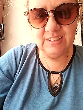 Snapshot of JennyInVegas chatting on 02.14.26 JennyInVegas online show from 02.14.26