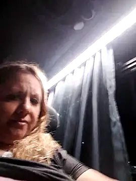Snapshot of JennyInVegas chatting on 02.17.26 JennyInVegas online show from 02.17.26