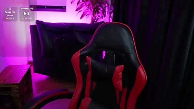 littlee red online show from 01.18.26