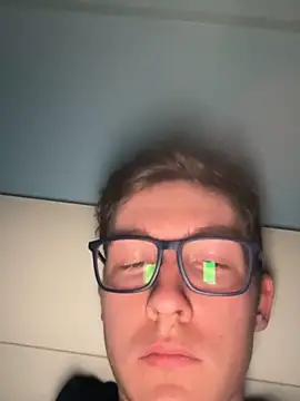 Snapshot of Anton2026 chatting on 04.04.26 Anton2026 online show from 04.04.26