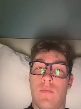 Snapshot of Anton2026 chatting on 04.05.26 Anton2026 online show from 04.05.26