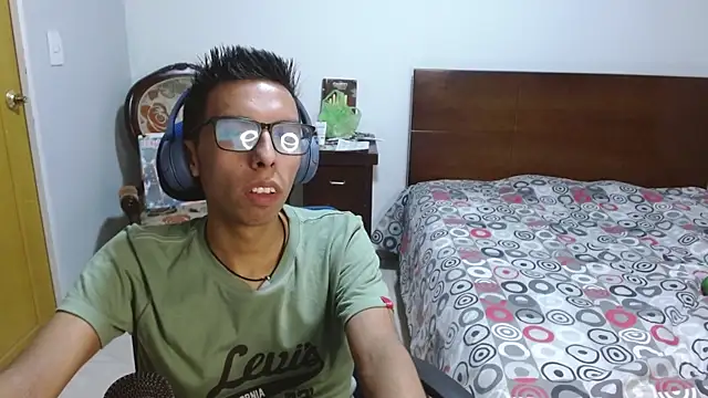 DavTwink3100 online show from 11.26.25