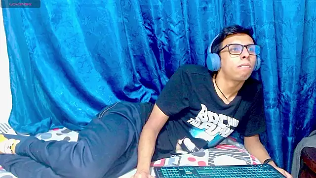 DavTwink3100 online show from 02.07.26