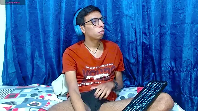 DavTwink3100 online show from 03.28.26