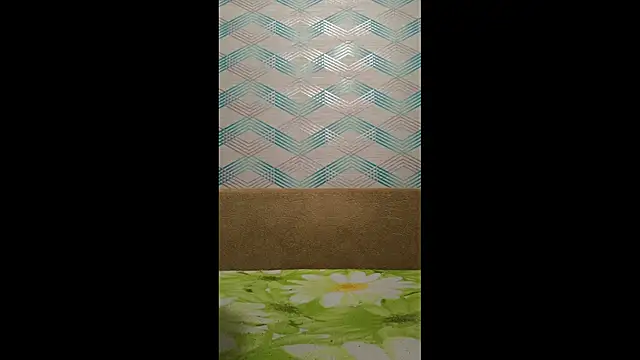 Snapshot of Andruu_ chatting on 11.03.25 Andruu online show from 11.03.25