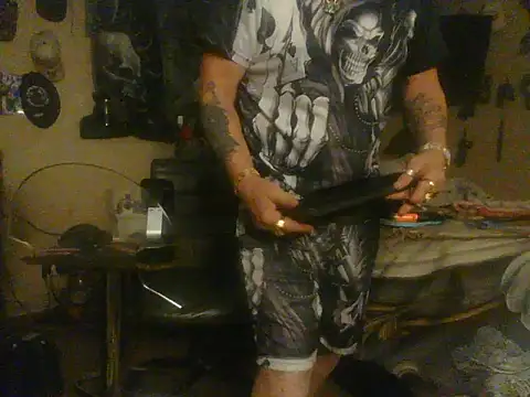 Snapshot of bigdaddyrooster chatting on 01.09.26 bigdaddyrooster online show from 01.09.26