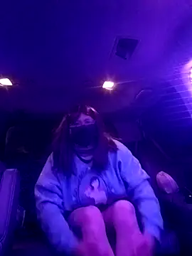 Ashley-Amber Dragon online show from 12.14.25