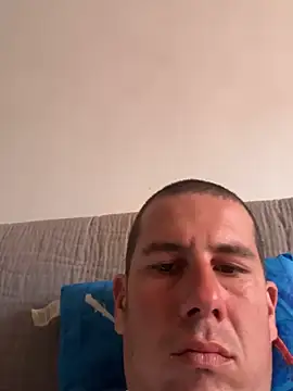 Snapshot of Szeximado31 chatting on 04.10.26 Szeximado31 online show from 04.10.26